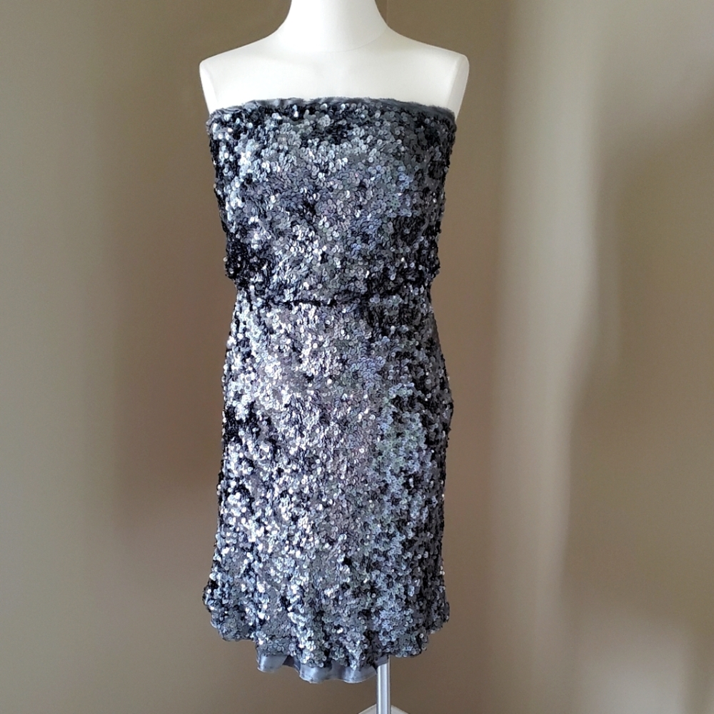 Tommy Hilfigee Strapless sequin dress
